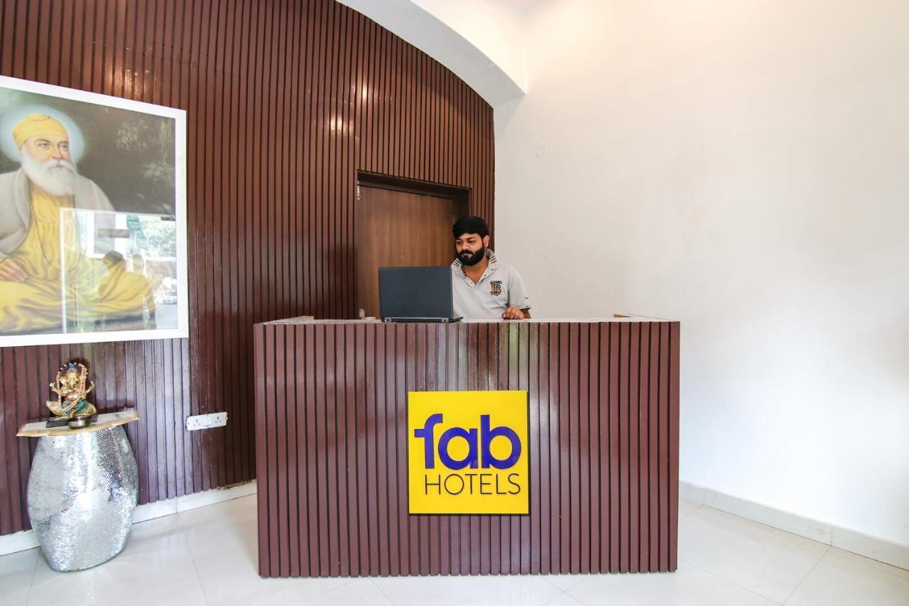 Fabhotel Marritt Grand Hotel New Delhi