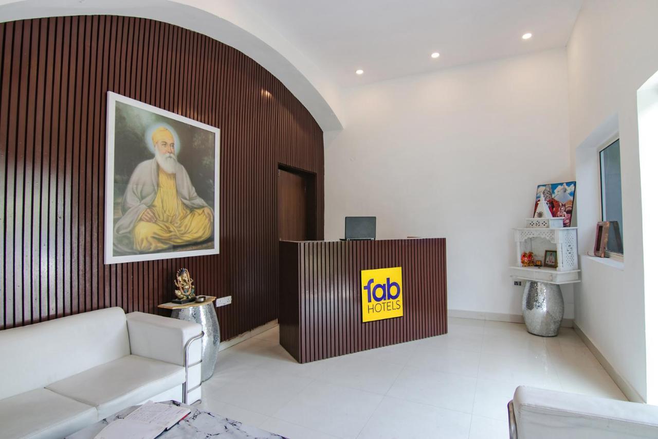 Hotel Fabhotel Marritt Grand 3*
